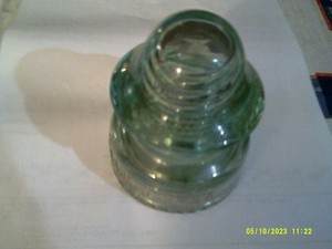 McLaughlin #20 CD-164 "Citrine" Colored Glass insulator