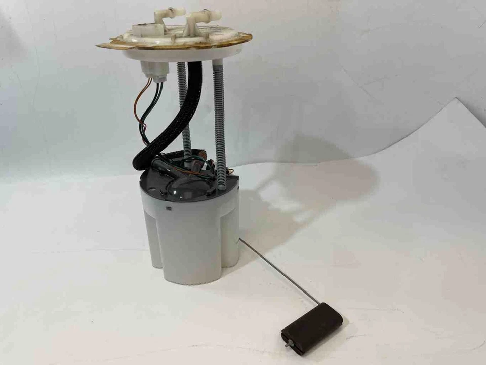 Conjunto de bomba de combustible de octavo dígito para Ford Escape 2010-2012 2,5 L Vin 7 OEM Foto 3 de 4