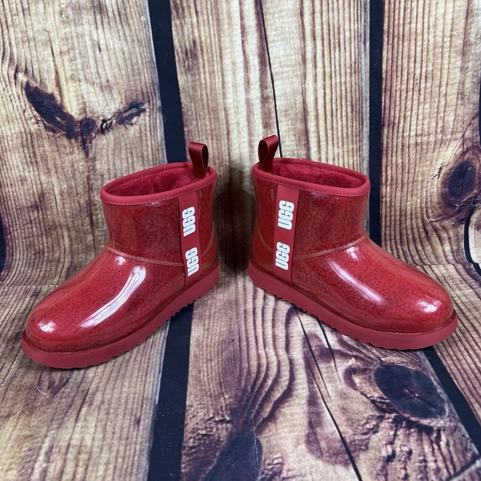 NUEVO UGG Clásico Transparente Mini II Impermeable Botines Rojo Niños Hombre’s 5 Mujer’s 6 Foto 3 de 4