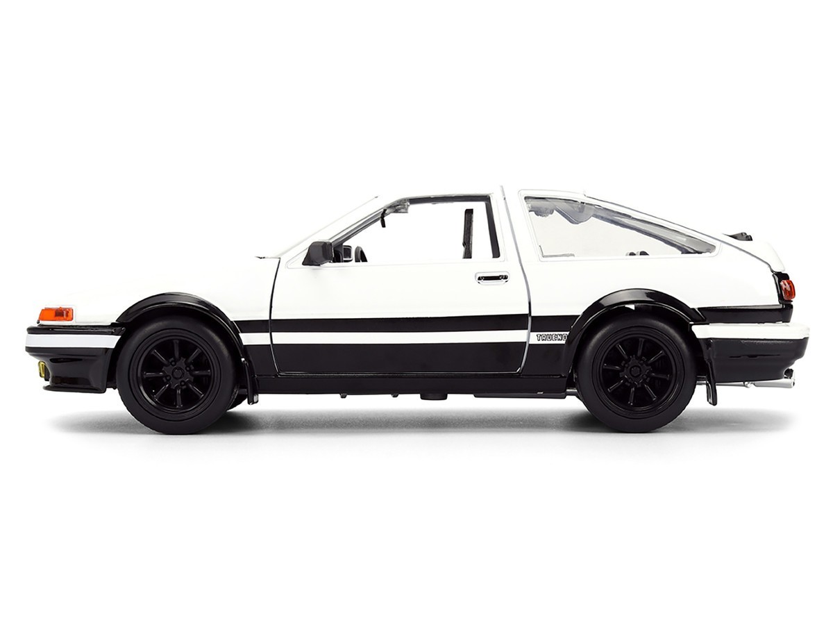 1/24 Jada Initial D Toyota Trueno AE86 with Takumi Figure
