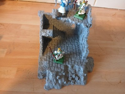 Ruiniertes Mittelalterhaus - 32mm DND/Wargame/RPG Gelände