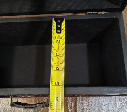 Retro Aufbewahrung/Schmuckkästchen Klappdeckel Riemen weich gefüttert strukturiert Holz EX ZUSTAND - Bild 4 von 14