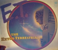 ET THE EXTRA TERRESTRIAL 1982 VINTAGE AMERICANA IRON ON TRANSFER -NICE, B-4