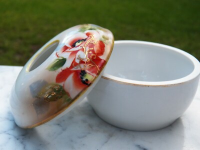 Antique Hand-Painted Nippon Porcelain HAIR RECEIVER Red Poppies