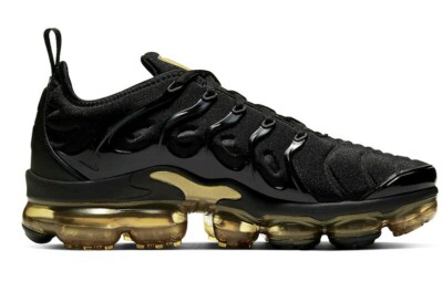 nike tn vapormax black gold