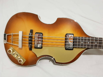 Custom golden pickguard and control panel set for Hofner 500/1 Violin Bass - DIY