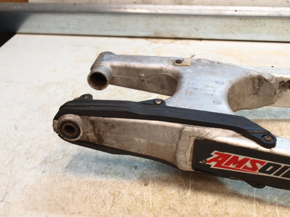 Brazo basculante de rueda pequeño Honda CR80R 2002 #7986 Foto 2 de 4