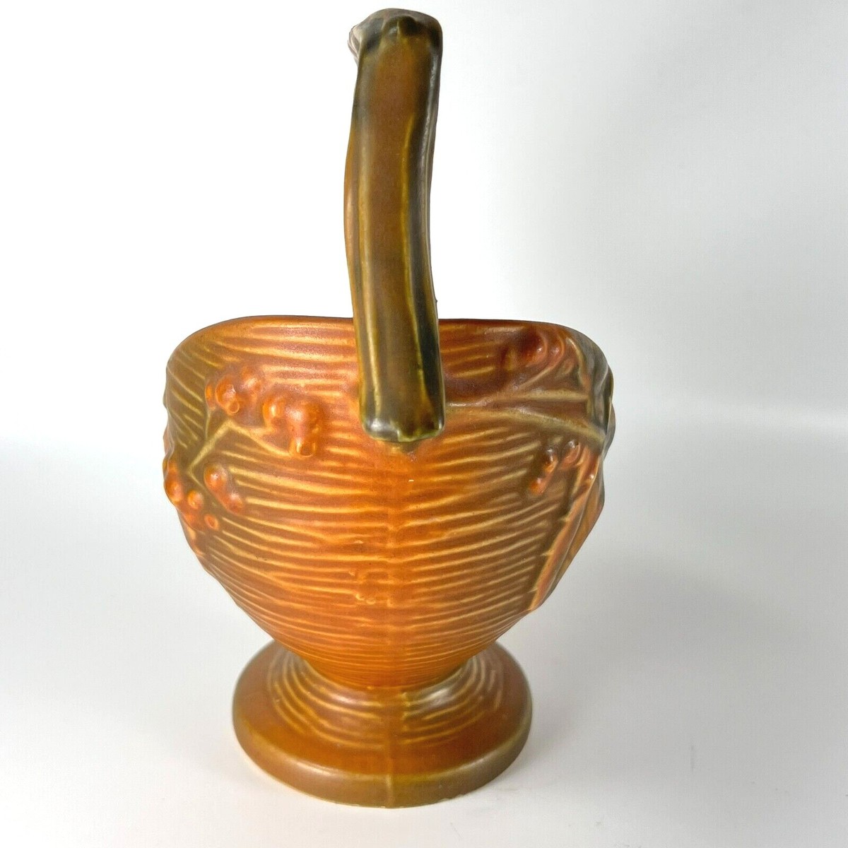 Vtg Roseville Basket Bushberry Branch Handle Russet Ceramic 40s