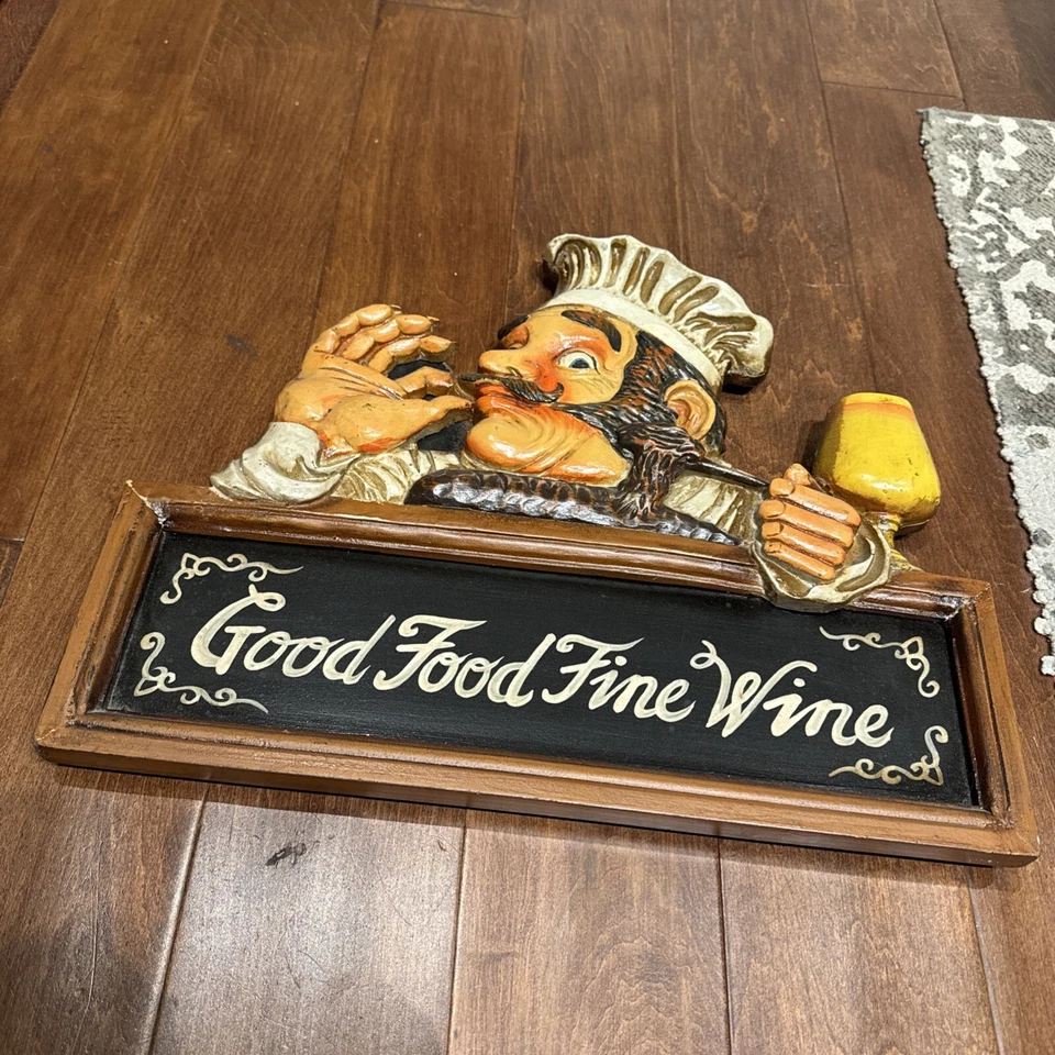 "Letrero 3D de madera usado - buena comida vino fino 18 1/2"" de ancho X 15 1/2"" de alto" Foto 2 de 4