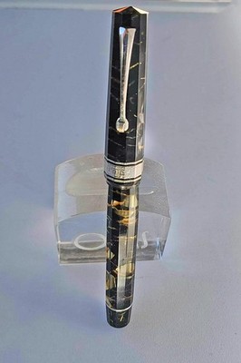 Omas Extra Lucens Modern Production Clear Celluloid Fountain Pen