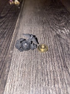U.S MILITARY MARINE CORPS EGA HAT LAPEL PIN USMC EAGLE GLOBE AND ANCHOR EMBLEM