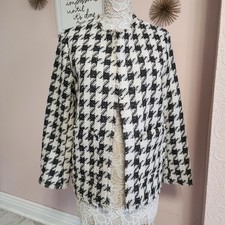 NWT H  M black and white houndstooth blazer jacket eyelit closure XS