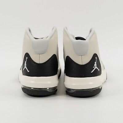 Jordan Max Aura 'Light Bone' AQ9084-004 Basketball size 10.5 Jordan Max Aura 'Light Bone' AQ9084-004 Basketball size 10.5