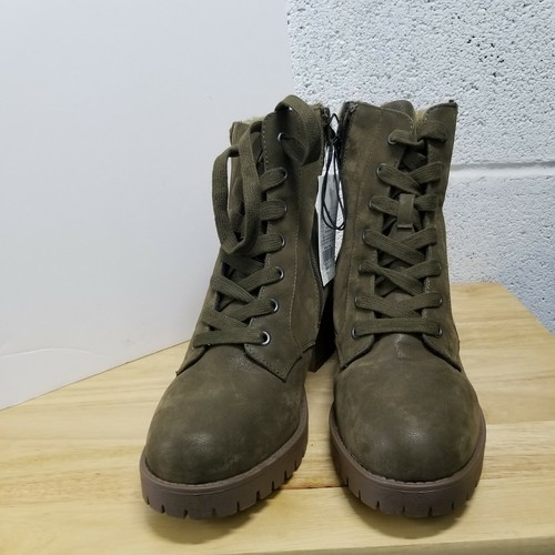 Lace Up Fashion Boots Size 