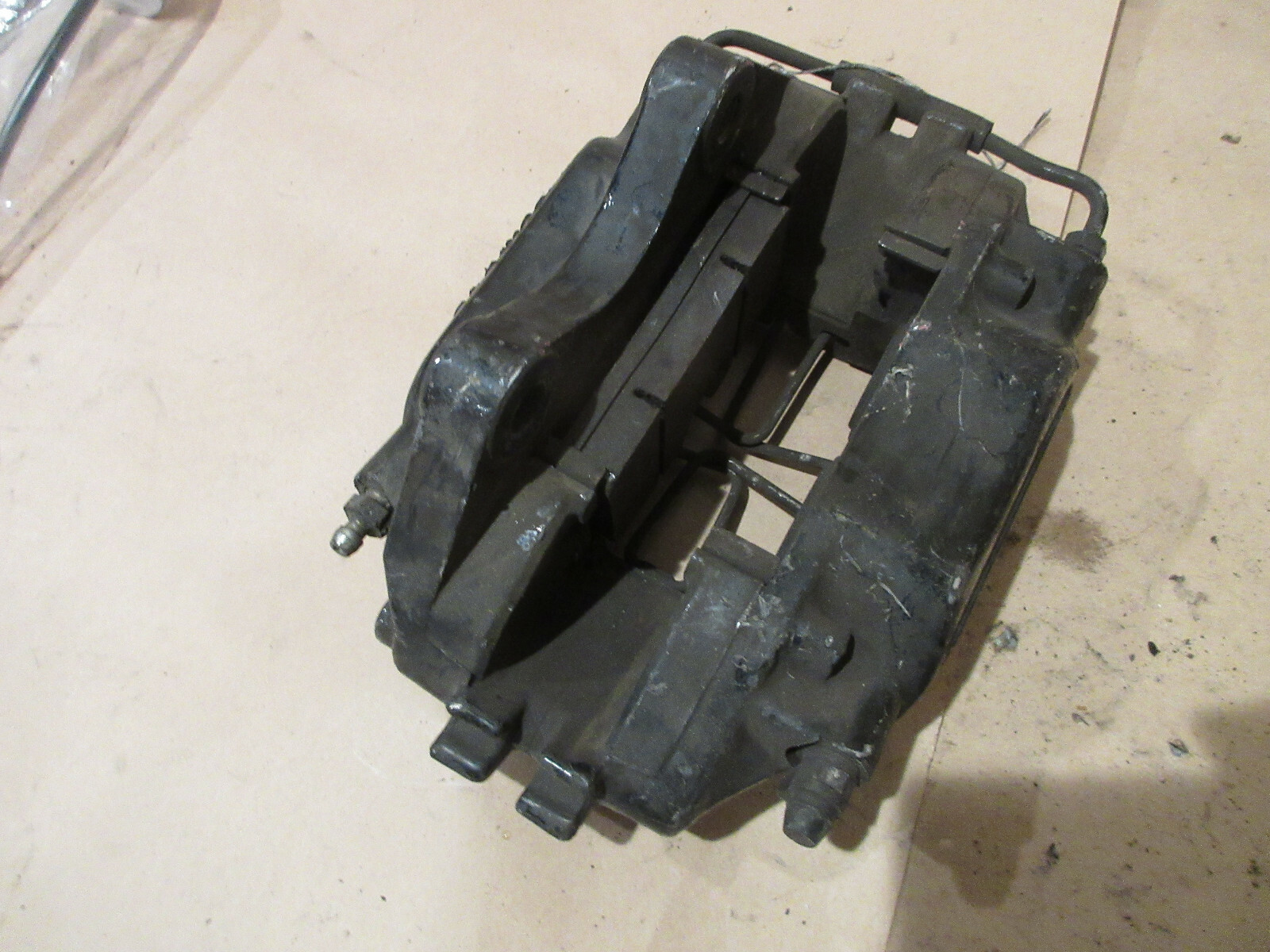 Ferrari 355 RH Rear Brake Caliper- P/N 169827