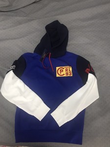 cp zip moletom com capuz