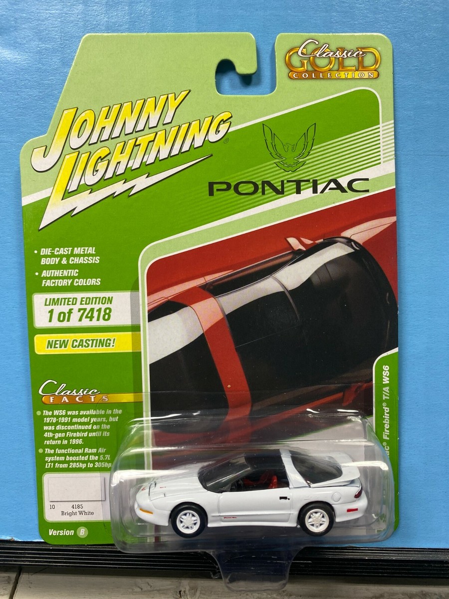 1/64 JOHNNY LIGHTNING 1996 PONTIAC FIREBIRD TRANS AM COUPE