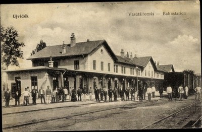 Postcard Novi Sad Újvidék new set Serbia, railway station - 4183302