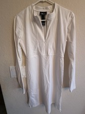 Athleta  dress Medium Long Sleeve Quarter Zip  Tennis Hike Modest Nylon White