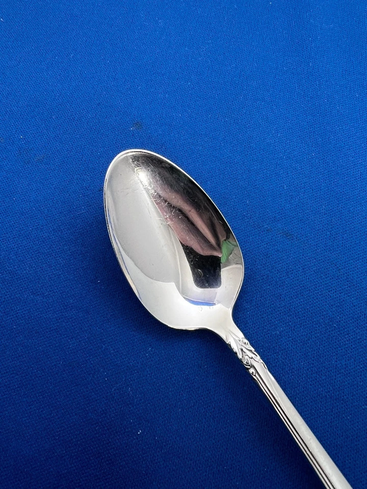 Reliquia ONEIDA plata de ley - ROSA DAMASCO - cucharadita Foto 2 de 4