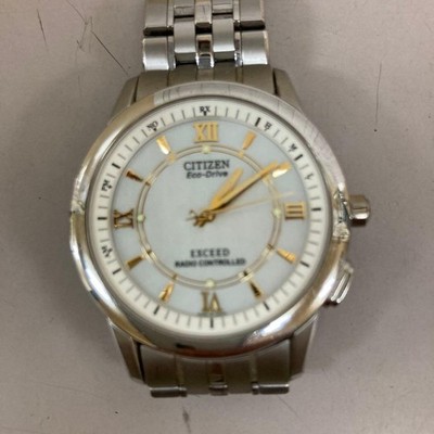 Citizen Exceed Solar Radio-Controlled Watch Timepiece wrist 17cm/6.7in