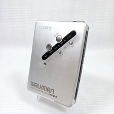 SONY WM-EX677 Walkman Cassette Player