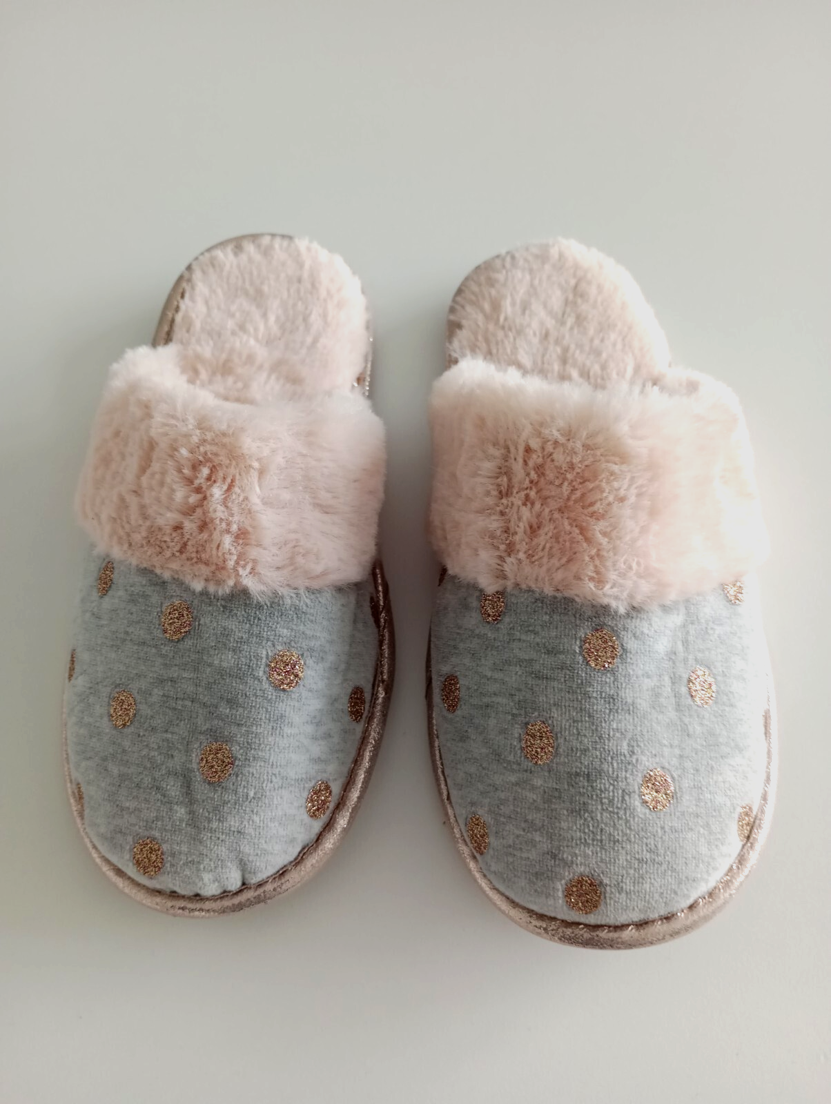 PANTOFOLA D’ORO Dorothy Perkins ciabatte da donna in pelliccia comode grigio e oro taglia: S (3 4) nuove