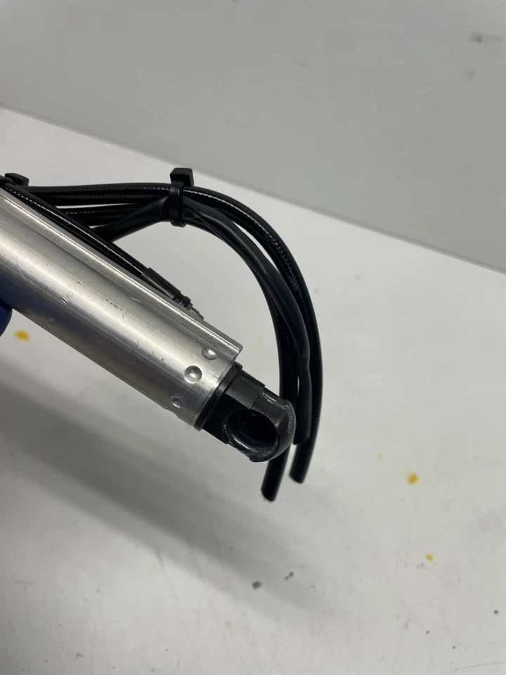 Infiniti G37 Q60 Convertible Techo Cilindro Hidráulico Izquierdo LH OEM 2009-2015 Foto 4 de 4