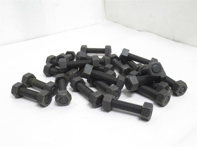 241008 New-No Box; Industry-Std 26LM90 Lot-23 Threaded Stud W/Nuts; 5/8-11 UNC