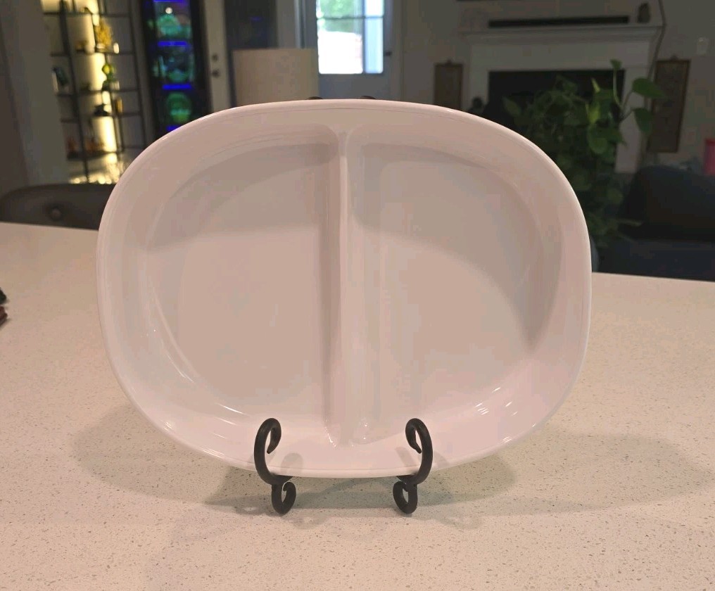 Corning Ware F-6-B French White Oval Divided Casserole Dish 1.8 Liter