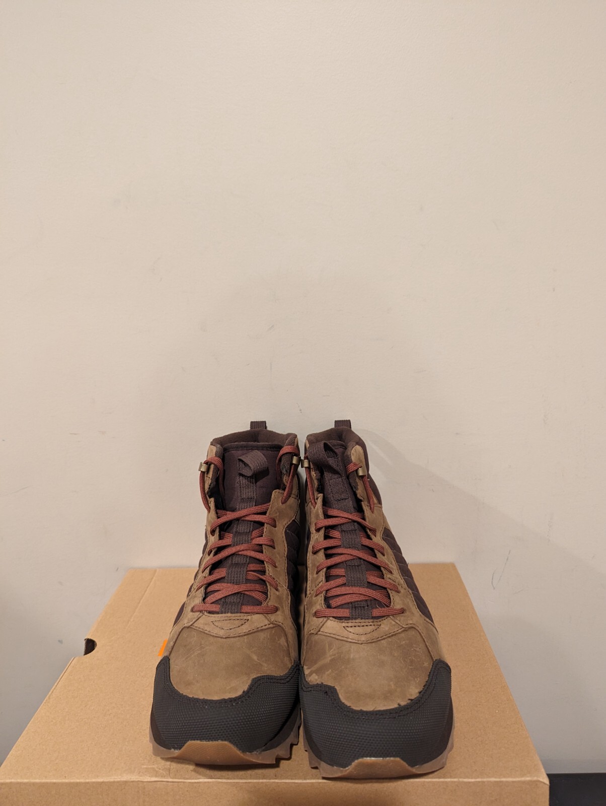 Stivali impermeabili da uomo Merrell Alpine medio polari taglia 11 nuovi con scatola