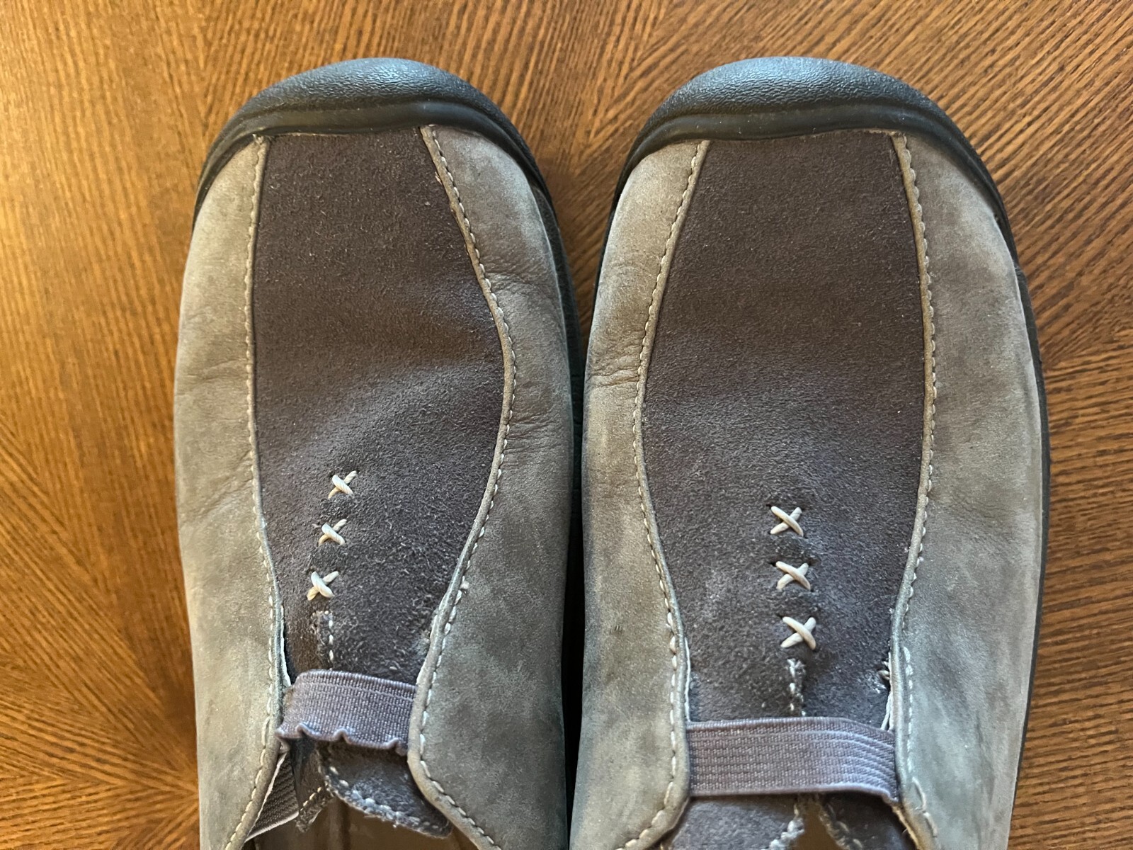 Scarpe slip on donna KEEN grigie con pannelli taglia 8