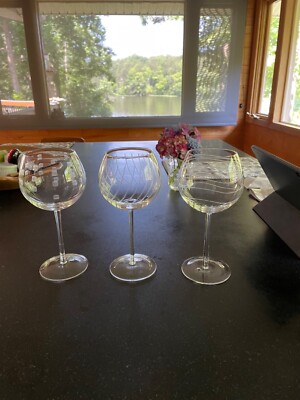 HOME ESSENTIALS METROPOLIS SET of 3 BALLOON WINE / WATER ETCHED DESIGNS  NWT