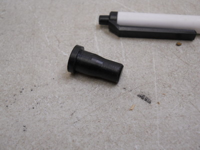 Kawasaki NOS F9, 1972, 1974-75, Rubber Carburetor Cap Plug