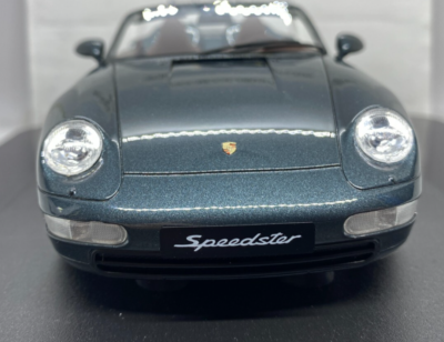 1:18 Porsche 911 993 RWB Green GT-Spirit signal green (Neu (gemäss 1:18 Porsche 911 993 RWB Green GT-Spirit signal green (Neu (gemäss
