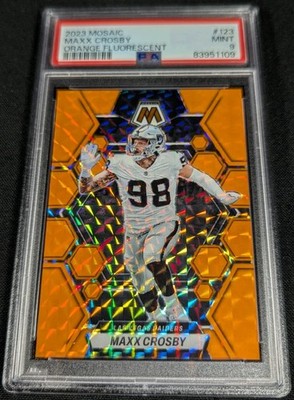 PSA 9 POP 4 SSP /25 MAXX CROSBY 🚨ORANGE FLUORESCENT PRIZM ⚡1 HIGHER 2023 Mosaic