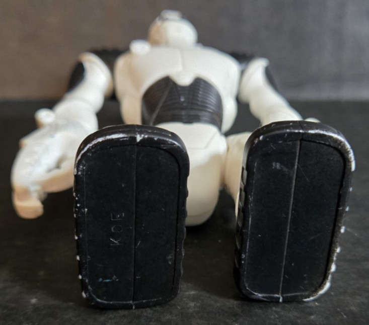 WowWee Robotic Robosapien 4.5” Action Figure 2007 McDonald’s MCD Happy Meal Toy