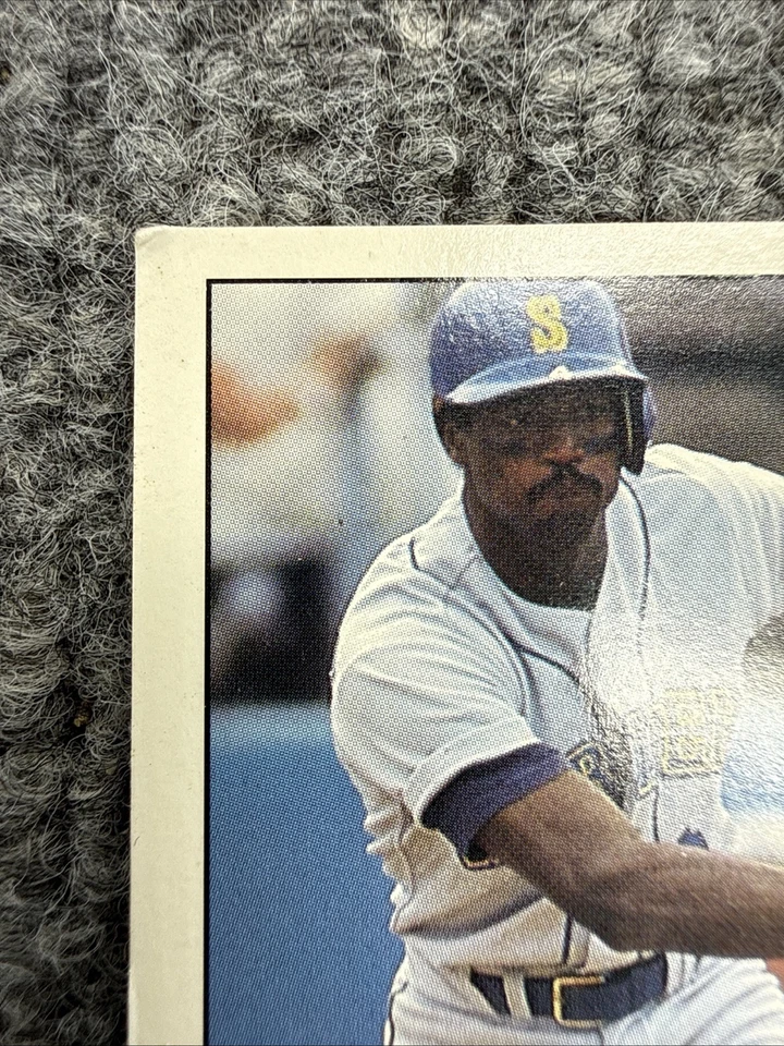 1989 Upper Deck Harold Reynolds Baseball Card #249 Mariners - Image 2 of 4