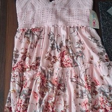 Tea-Cola  Womens Size L. Pink Floral Square Neck Sleeveless A-Line Bow Crochet