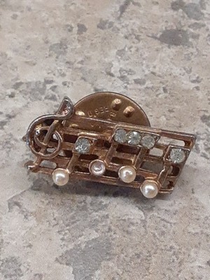 Ballou Reg'd Musical Note Treble Clef Tack Pin Faux Pearls Rhinestones 7/8''