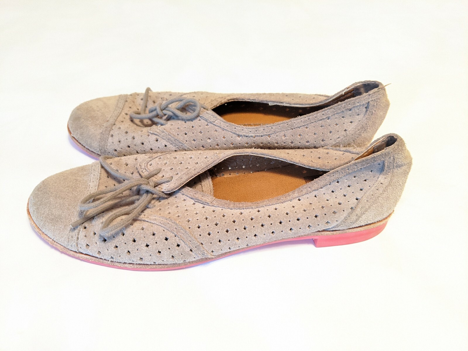 SAOLA Oxford DV Dolce Vita in camoscio marrone taglia 7 taglio laser