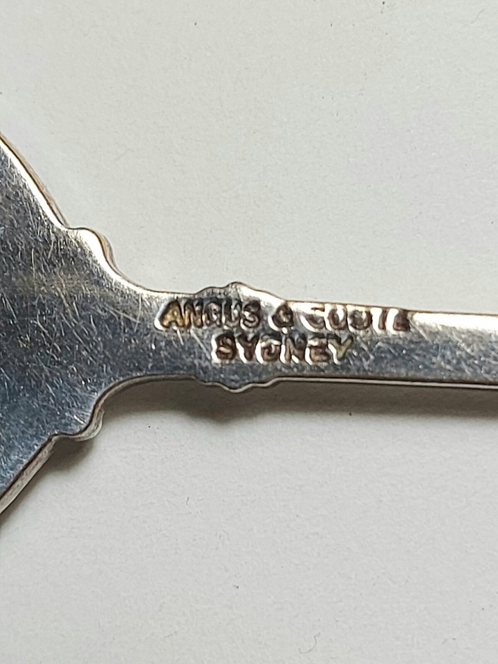 TSMV Wanganella Huddart Parker Line Spoon Enamel Crest WW2 NZ Migrant