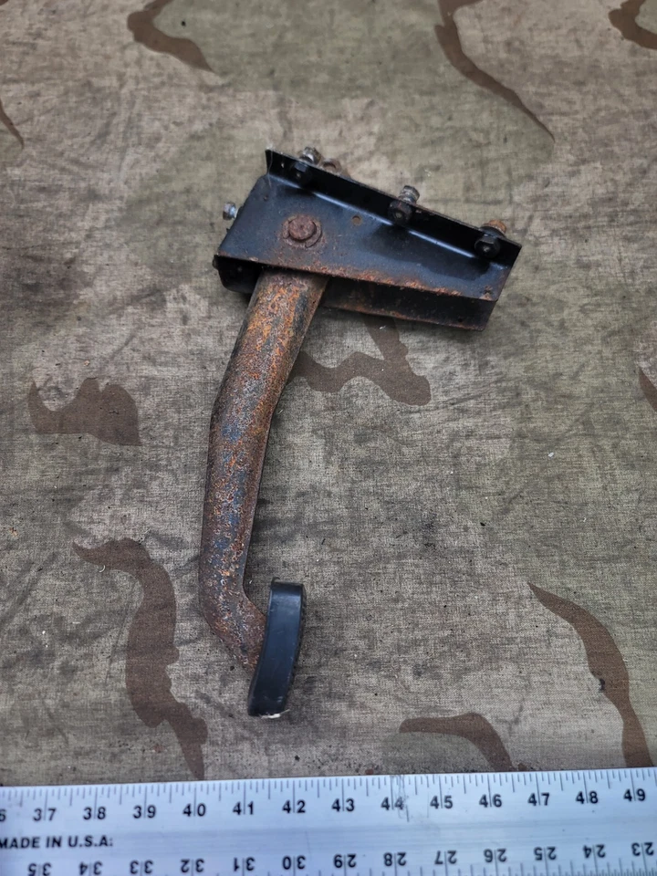  1974 1975 1976 1077 1978 1979 1980 Triumph Spitfire 1500 Clutch Pedal  - image 3 of 4