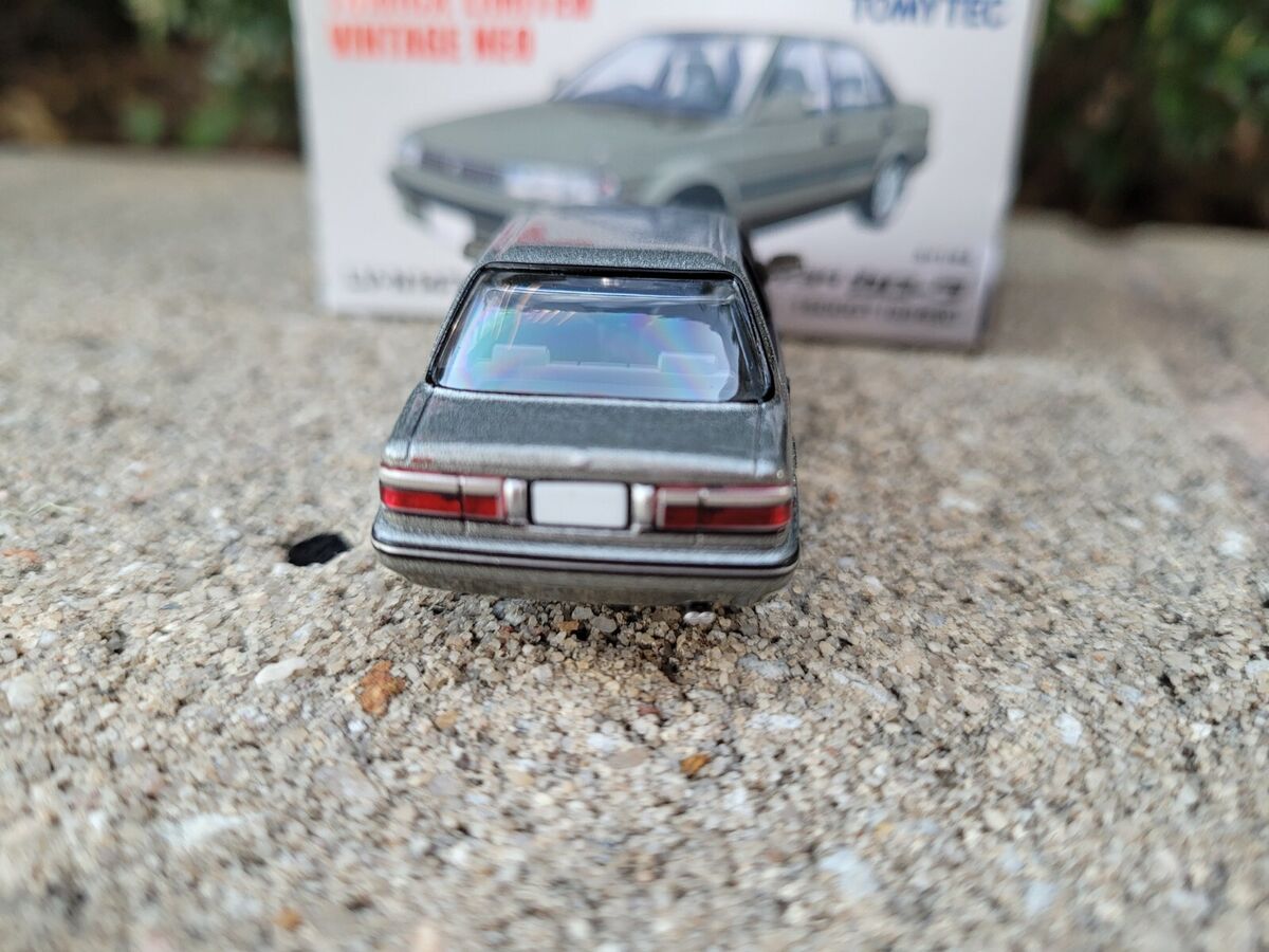 TOMICA LIMITED VINTAGE NEO - TOYOTA COROLLA 1600 GT [GREY TOMICA LIMITED VINTAGE NEO - TOYOTA COROLLA 1600 GT [GREY