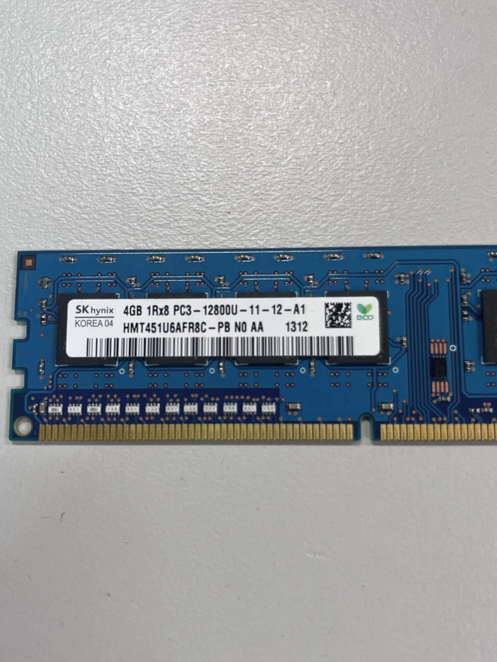 SK Hynix 4GB DDR3 RAM PC3-12800 1600MHz non-ECC Unbuffered CL11 HMT451U6AFR8C-PB - Image 2 of 3