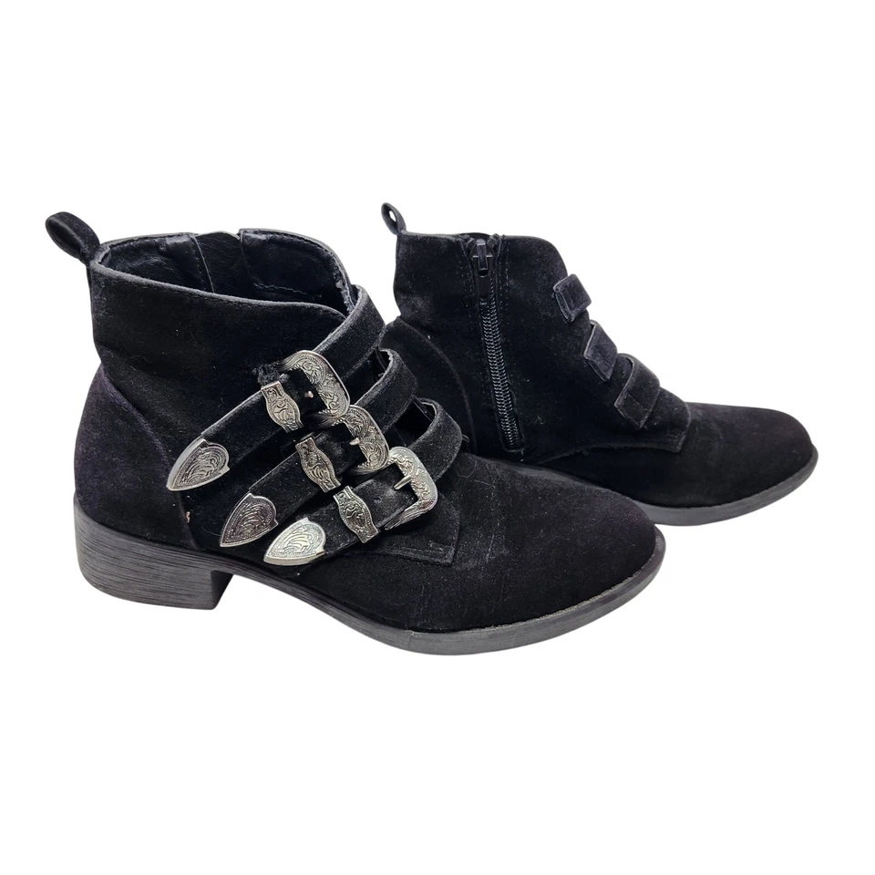 Rampage Round Toe Left Hook Western Ankle Boots Block Heel Black Size 6M - Image 3 of 4