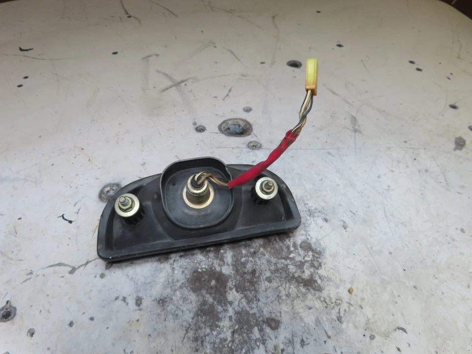 Задний фонарь 1990 Suzuki Bandit GSF400S GSF400 - Изображение 4 из 4