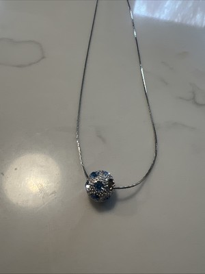 Versilberte Kette Halskette mit Discokugel mit blauen Strasssteinen