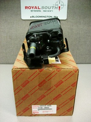 Toyota Sienna EVAP Vapor Charcoal Canister Genuine OEM OE