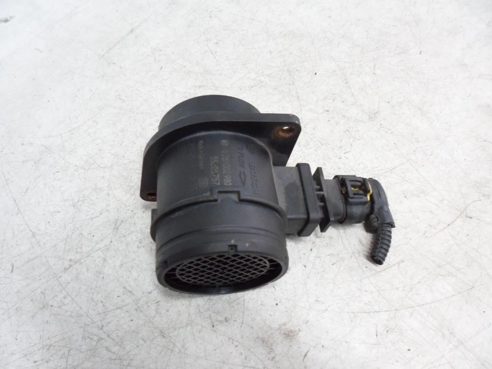 FIAT DOBLO VAN 2011 1.3 DIESEL MAF MASS AIR INTAKE FLOW METER SENSOR 55206757